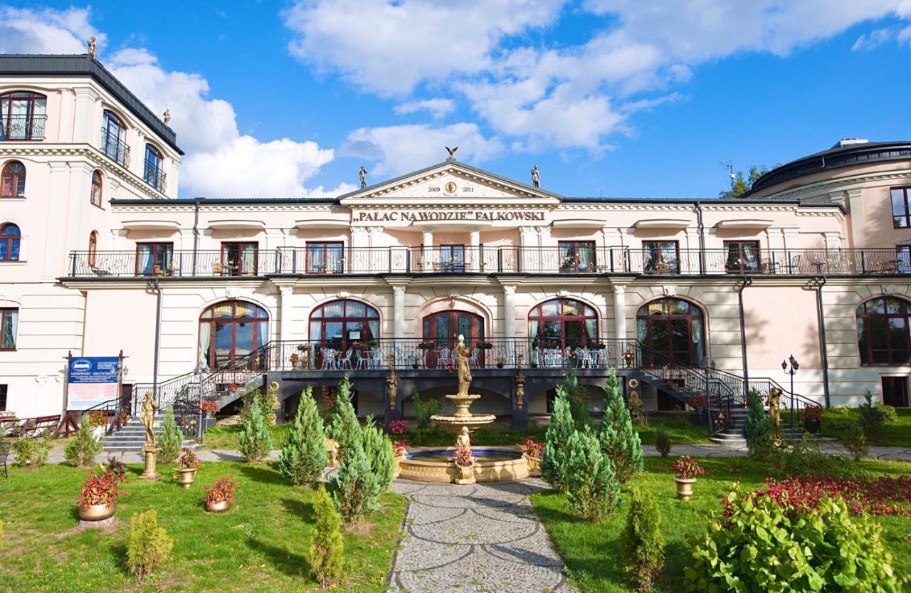 Uzdrowisko Sanatorium Augustow Palac Na Wodzie Falkowski Екстер'єр фото