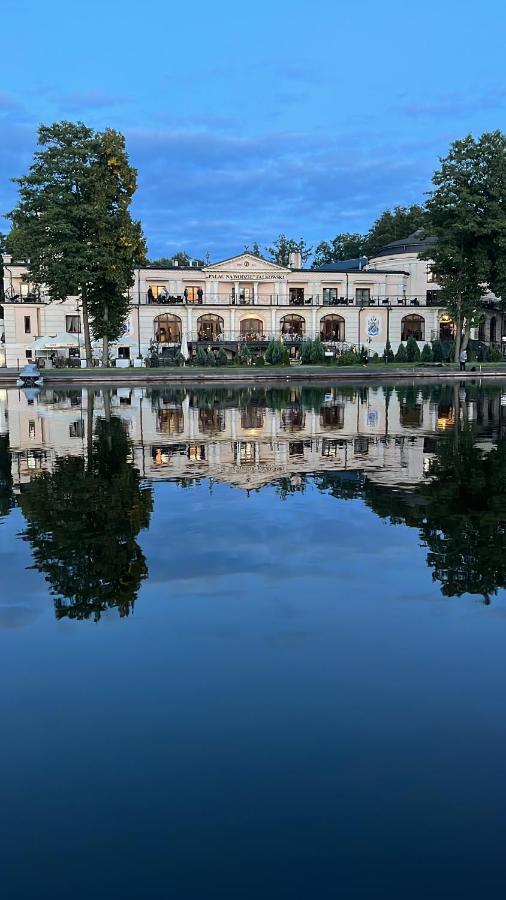 Uzdrowisko Sanatorium Augustow Palac Na Wodzie Falkowski Екстер'єр фото